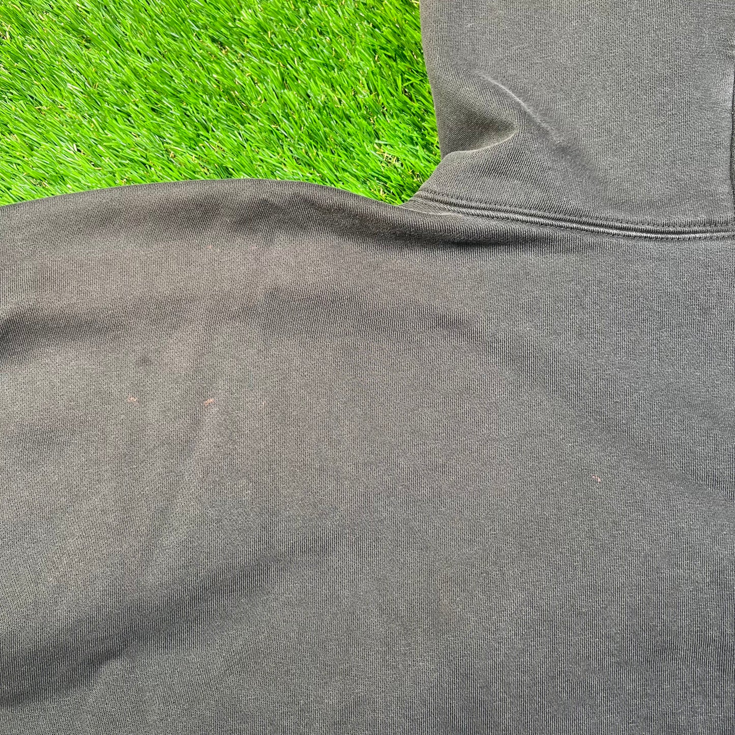 Yeezy Gap Mock Neck Dark Grey Hoodie Size Medium USED x16870