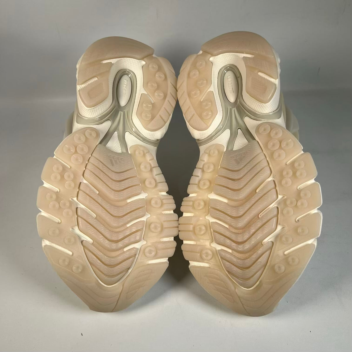 Adidas Adistar Jellyfish Pharrell Williams White (2026) Size 8.5 NEW s23555