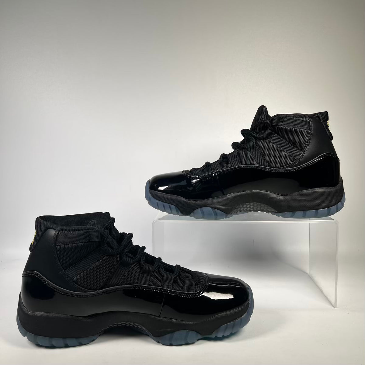 Jordan 11 Gamma (2025) Size 8.5 USED s23678
