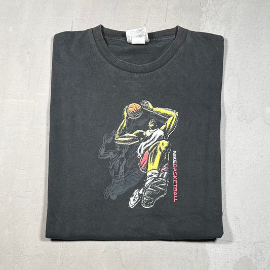 Nike BasketBall Dunking Man Black Tee Size Large USED v19112