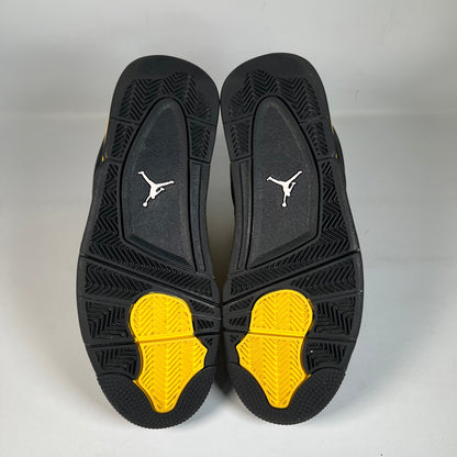 Jordan 4 Thunder (2023) Size 9.5 USED s22188