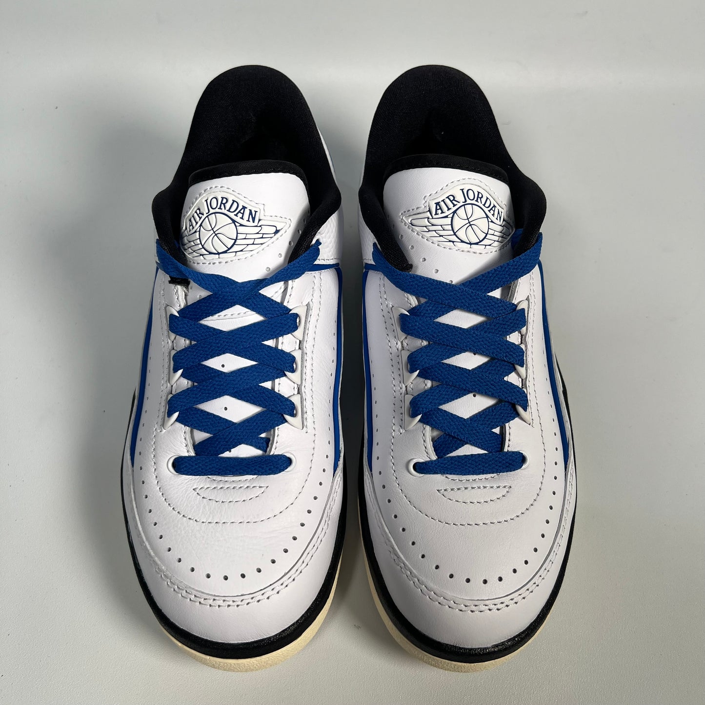 Jordan 2 Low Varsity Royal (2023) Size 5M/6.5W USED S17628
