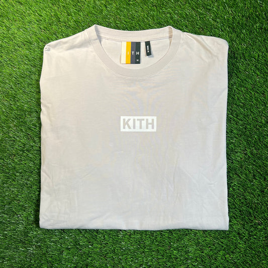 Kith Box Logo Cream Tee Size Medium USED x16981