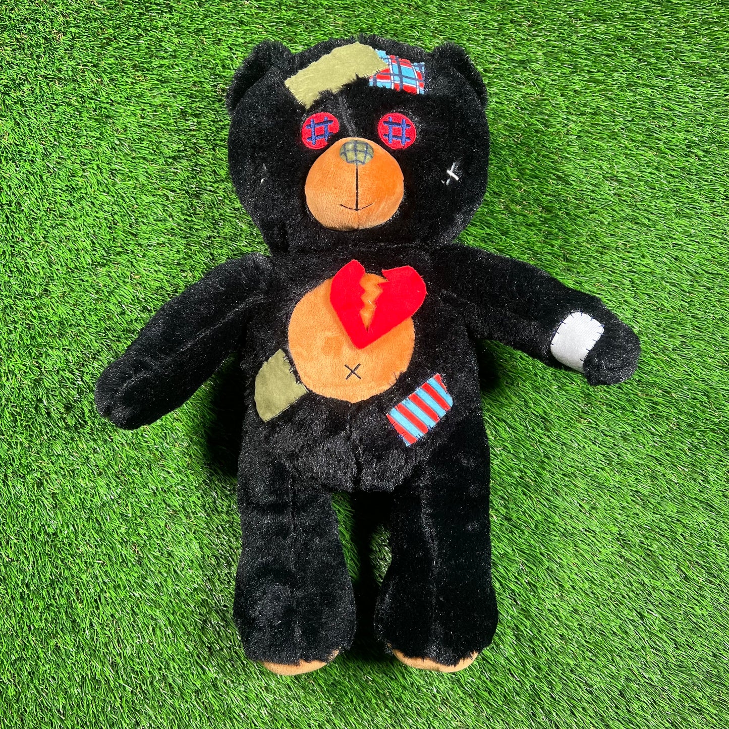 Sniper Gang Kodak HBK Heartless Black Bear Limited Edition (2019) USED x16237