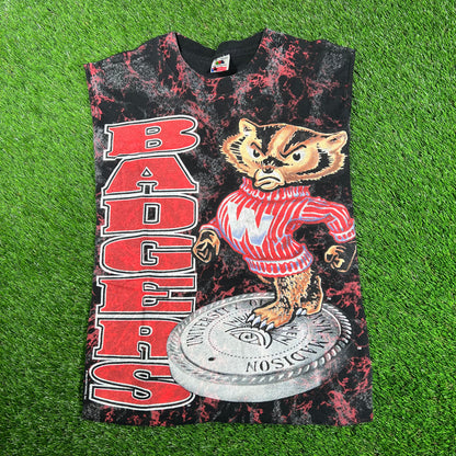 1994 Wisconsin Badgers AOP Black Tee Size Medium USED v18048
