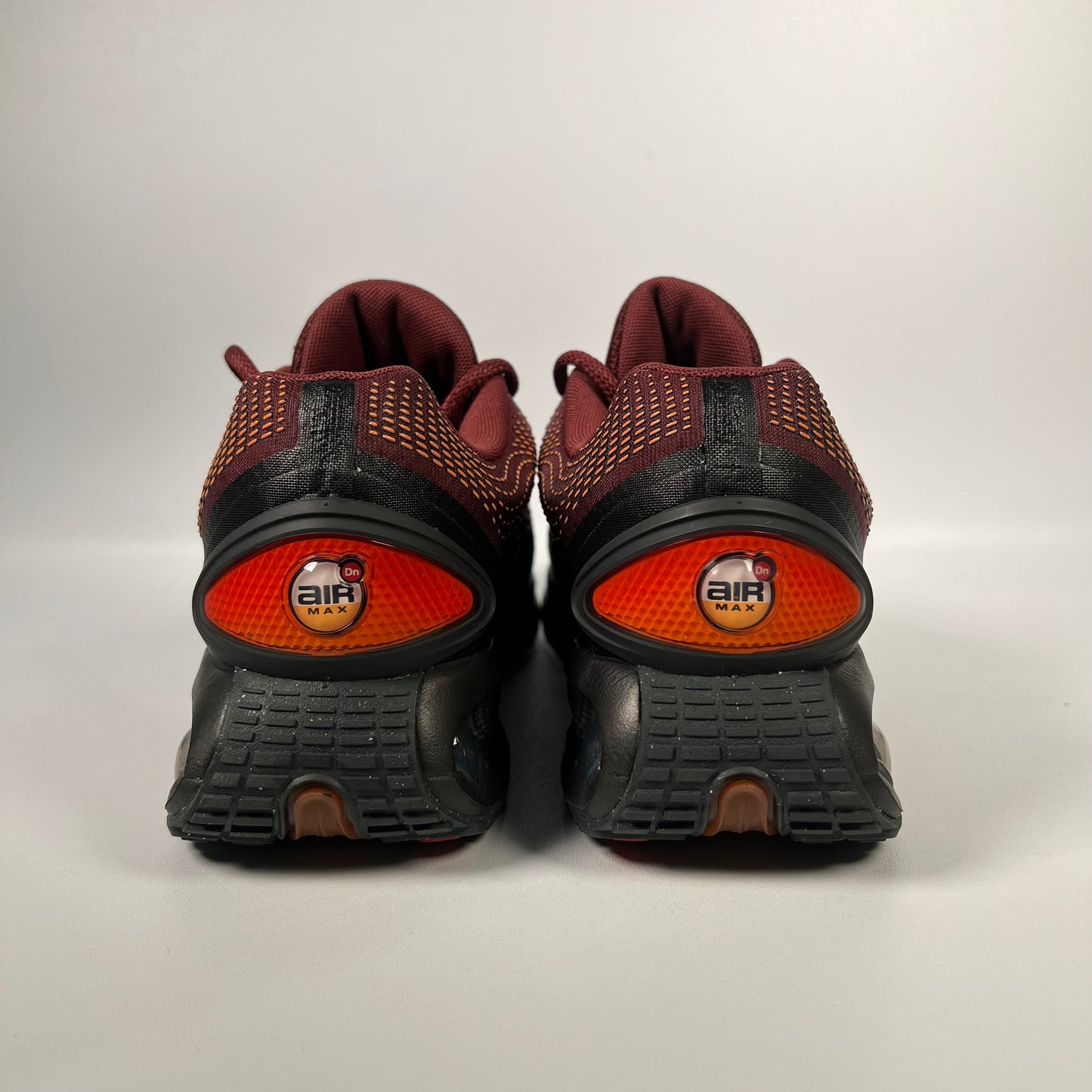 Nike Air Max DN Team Red Black Gold (2024) Size 9.5 NEW s18101