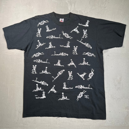 1990s Skeleton Kama Sutra Black Tee Size XL USED v19443