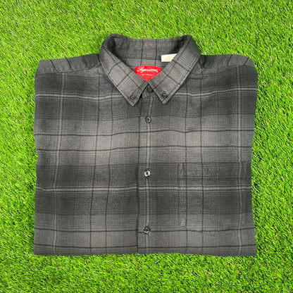 Supreme Shadow Plaid Flannel Black Size Large USED x15898