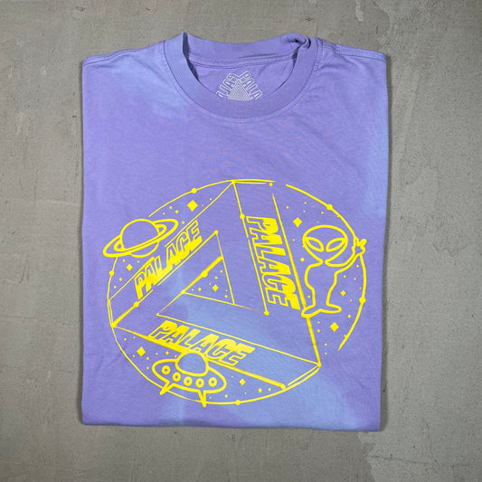 Palace Skateboards Light Purple Space Tee Size Large USED x17279