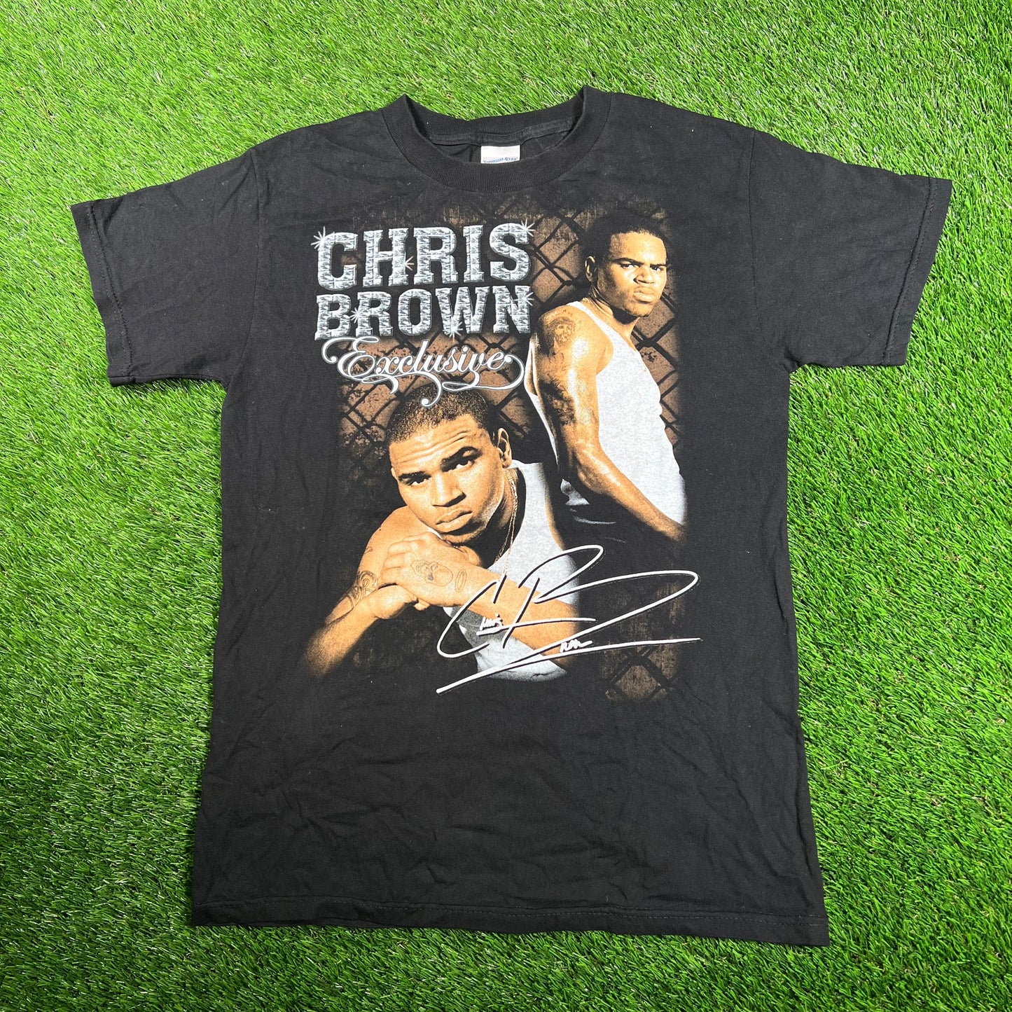 2007 Chris Brown Exclusive Black Tee Size Small USED v18049