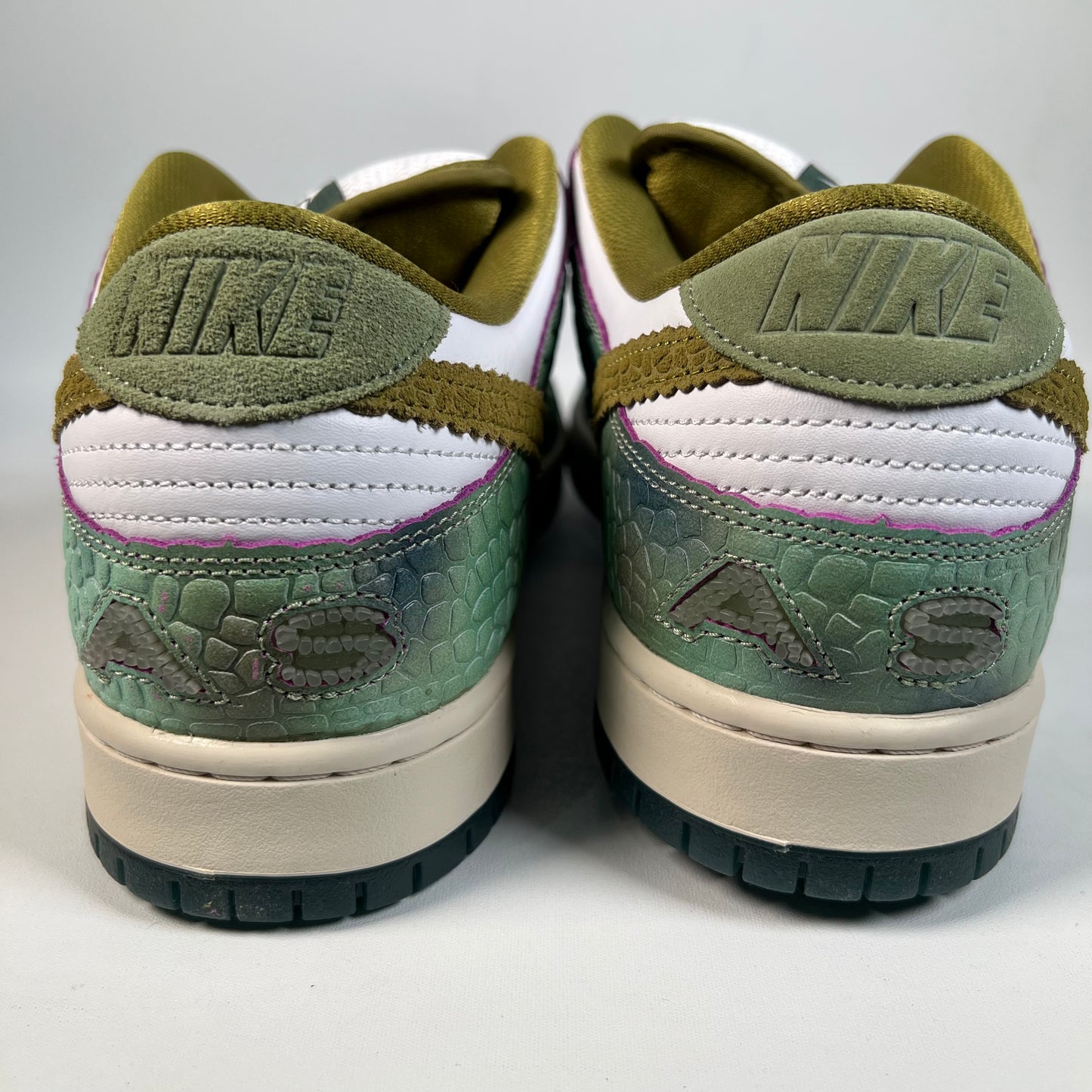 Nike SB Dunk Low Alexis Sablone Chameleon (2024) Size 13 NEW s22344