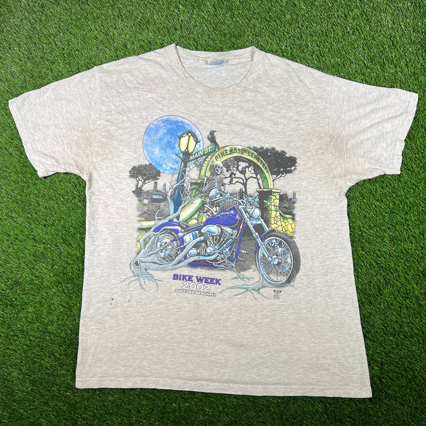 2002 Bike Week Day Pinewood Cemetery Grey Tee Size Large USED v6901