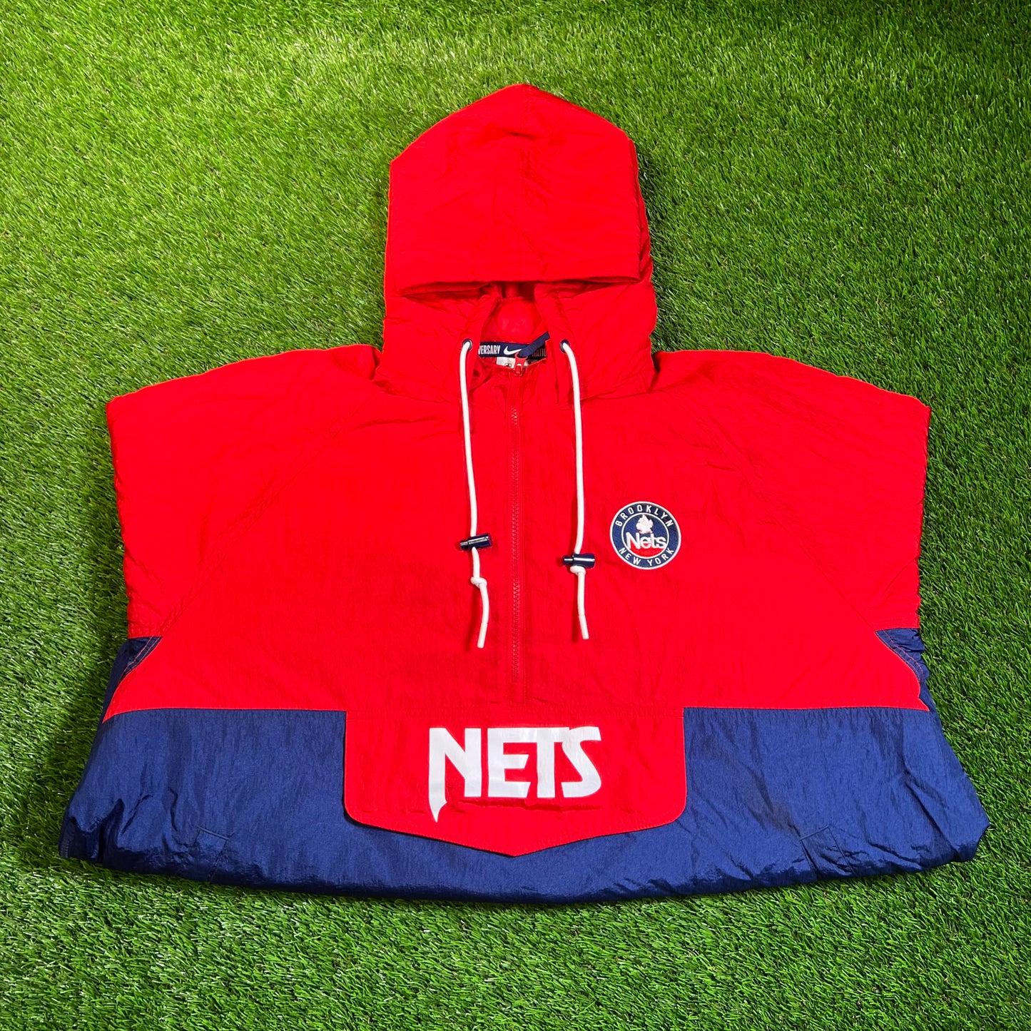 Nike Brooklyn New Jersey Red/Blue Puffy Jacket Size XXL USED