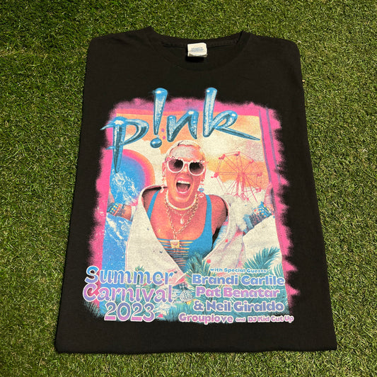 2023 Pink Summer Carnival Tour Black Tee Size Large USED v16471