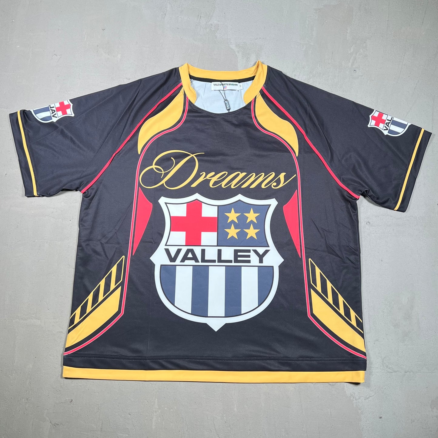 Vale Valley Dream Black Soccer Jersey Size Medium NEW x17309
