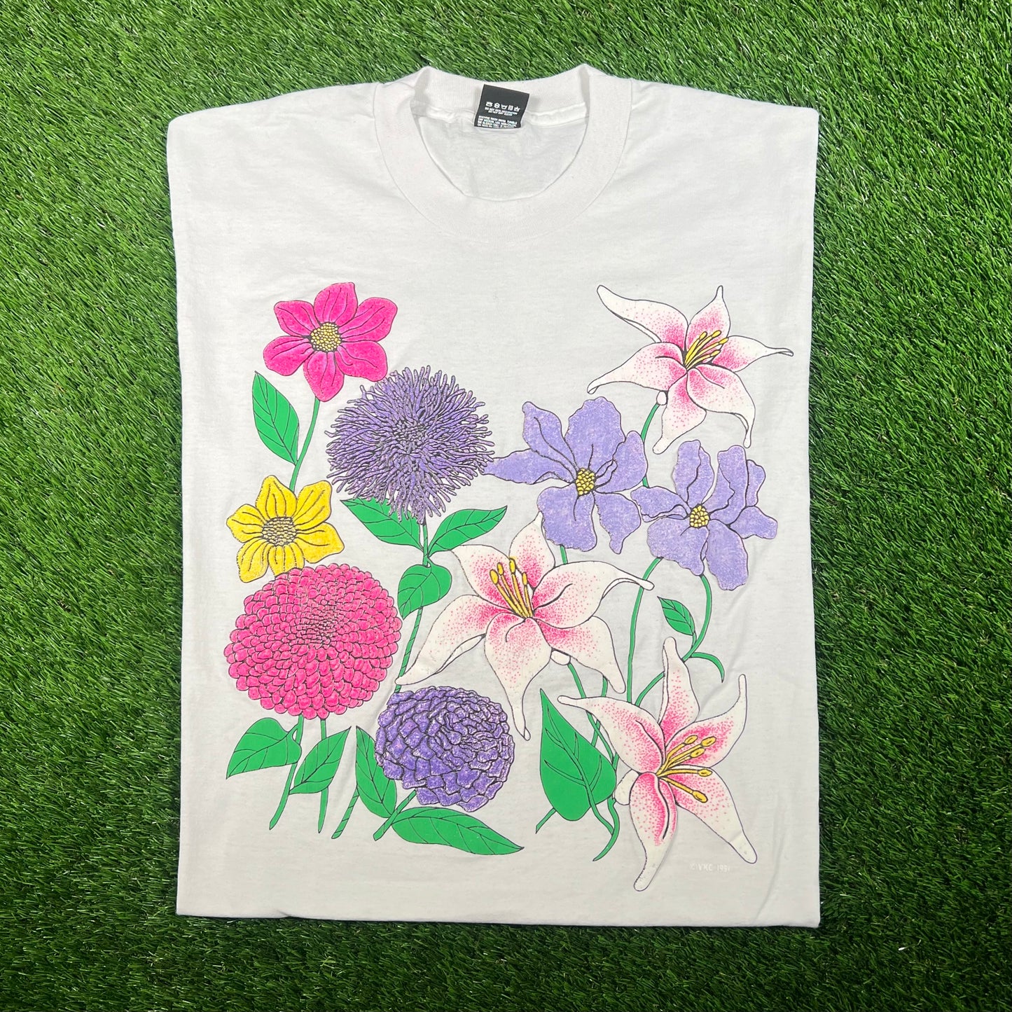 1991 Flower Puff Print White Tee Size XL USED v17603