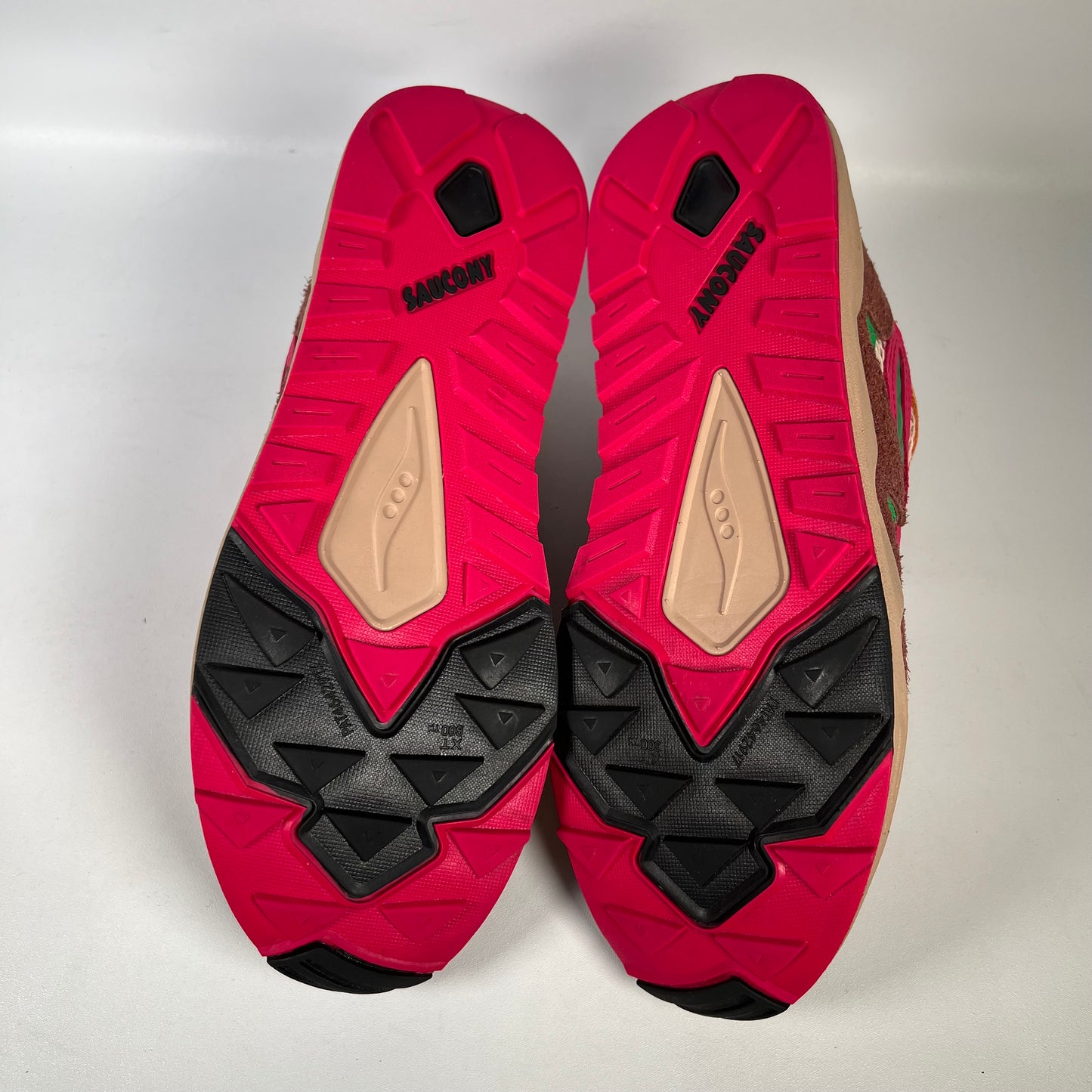 Saucony Grid Shadow 2 Jae Tips What's The Occasion? Wear to the Party (2023) Size 10.5 USED s19514