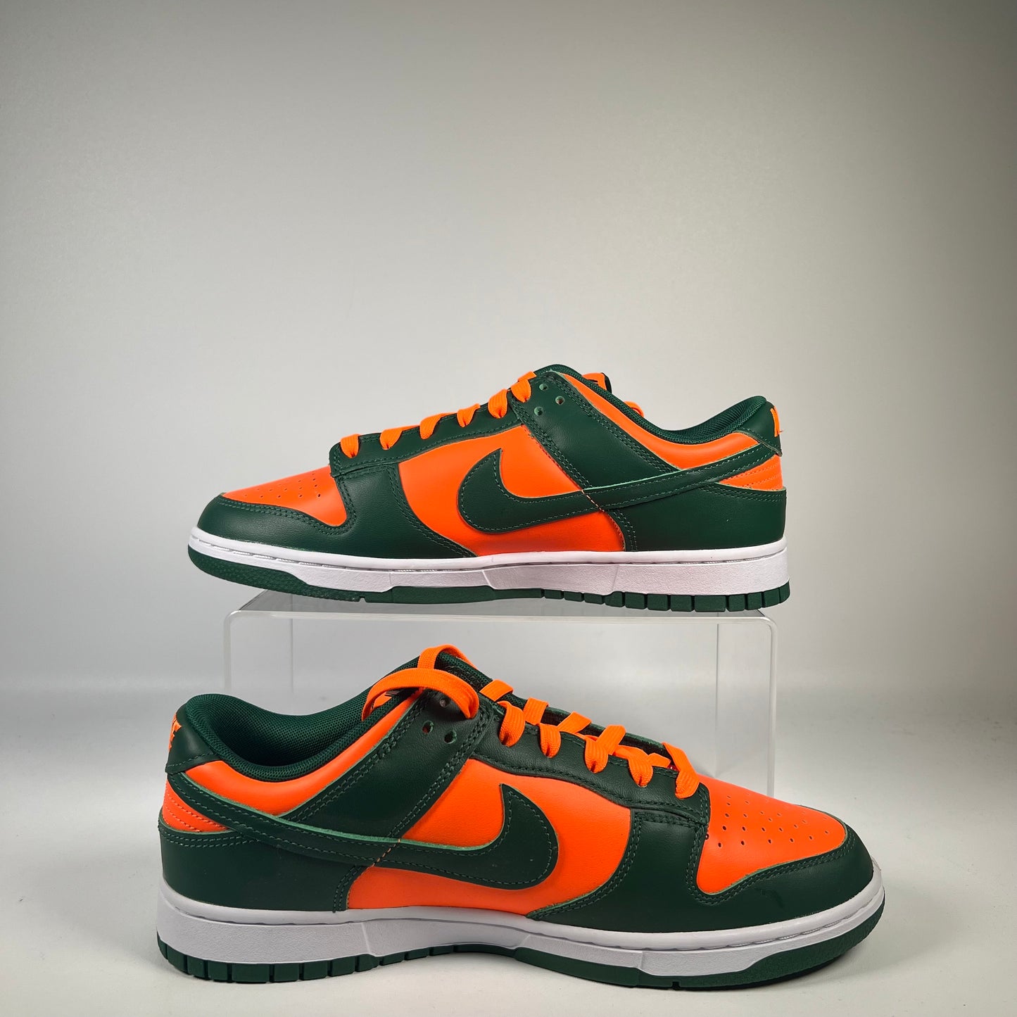 Nike Dunk Low Miami Hurricanes (2022) Size 10 NEW s19591