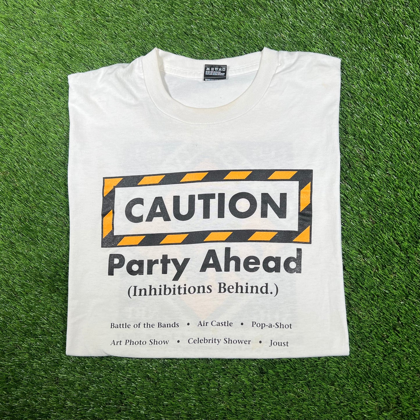 1995 Caution Party Ahead White Tee Size XL USED v17118