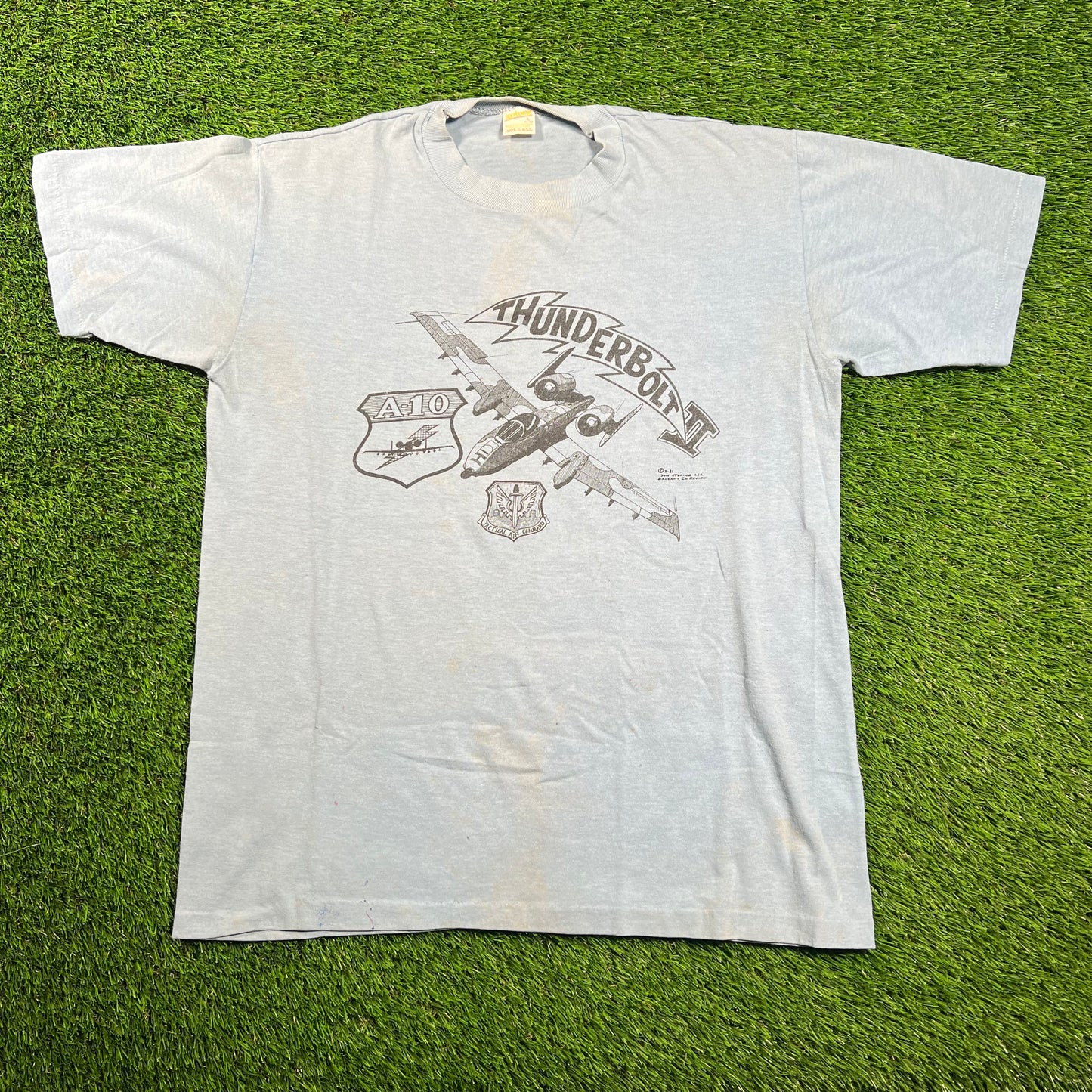 1981 Thunderbolt A-10 Fighter Jet Blue Tee Size Large USED v18325