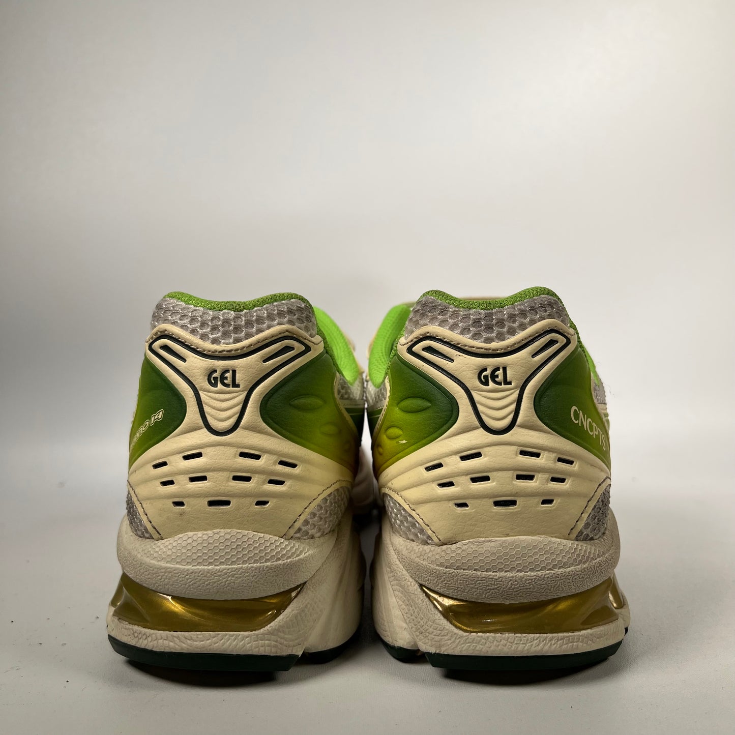 Asics Gel-Kayano 14 Concepts Out of Office (2024) Size 11.5 USED s18694