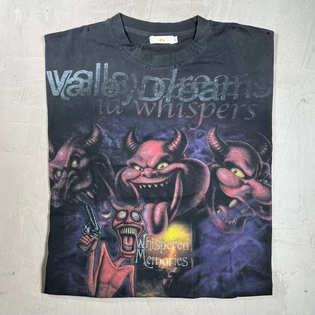 Vale Whispered Memories Black Tee Size Medium NEW x18503