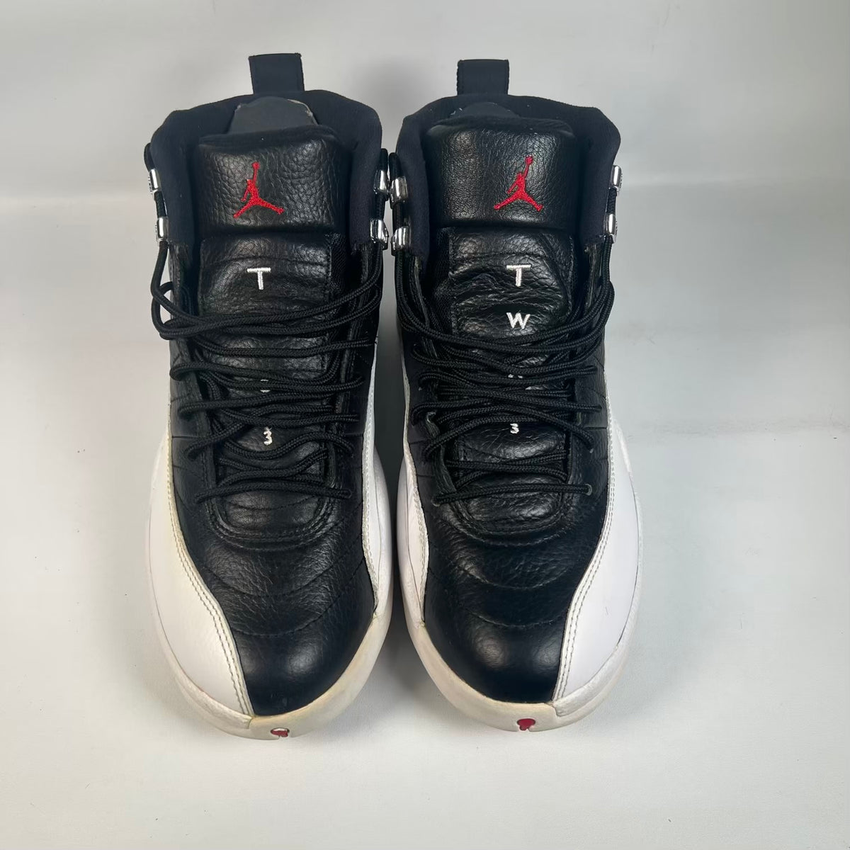 Jordan 12 Playoffs (2012) Size 10.5 USED s23421