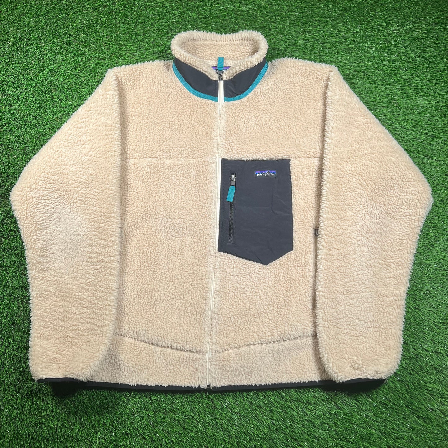 Patagonia Classic Retro-X Jacket Oatmeal and Black Size XL V18266