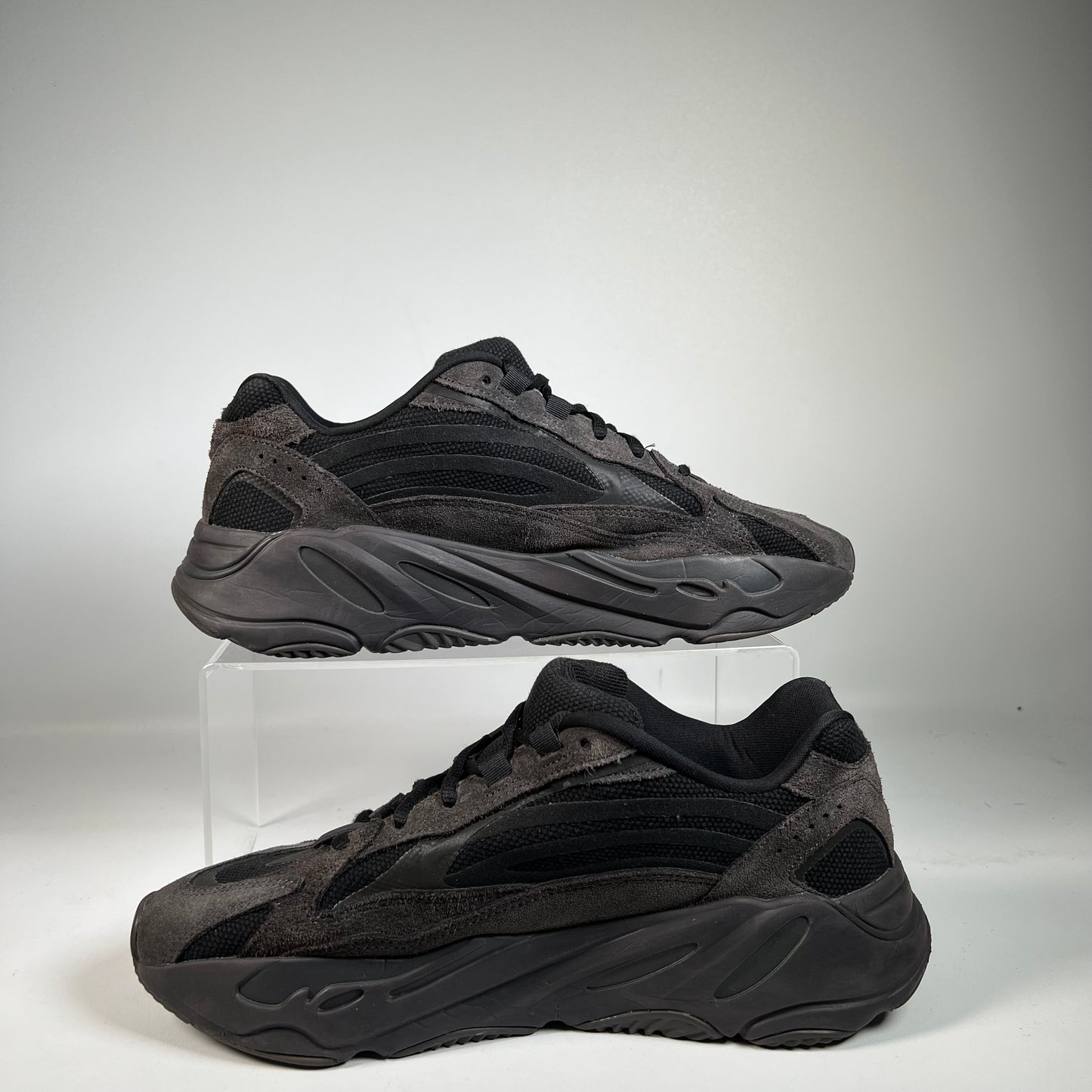 Yeezy 700 Vanta (2019) Size 10 USED s22258