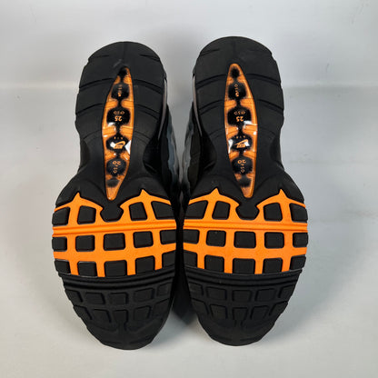 Nike Air Max 95 Mandarin Orange (2025) Size 10 USED s22411
