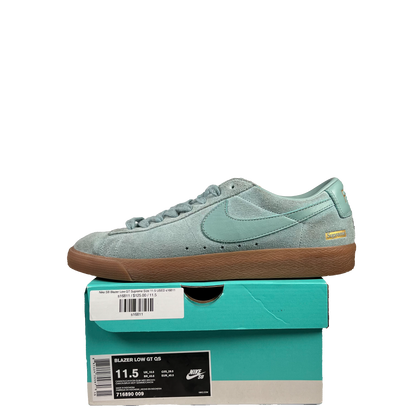 Nike SB Blazer Low GT Supreme Size 11.5 USED s16811