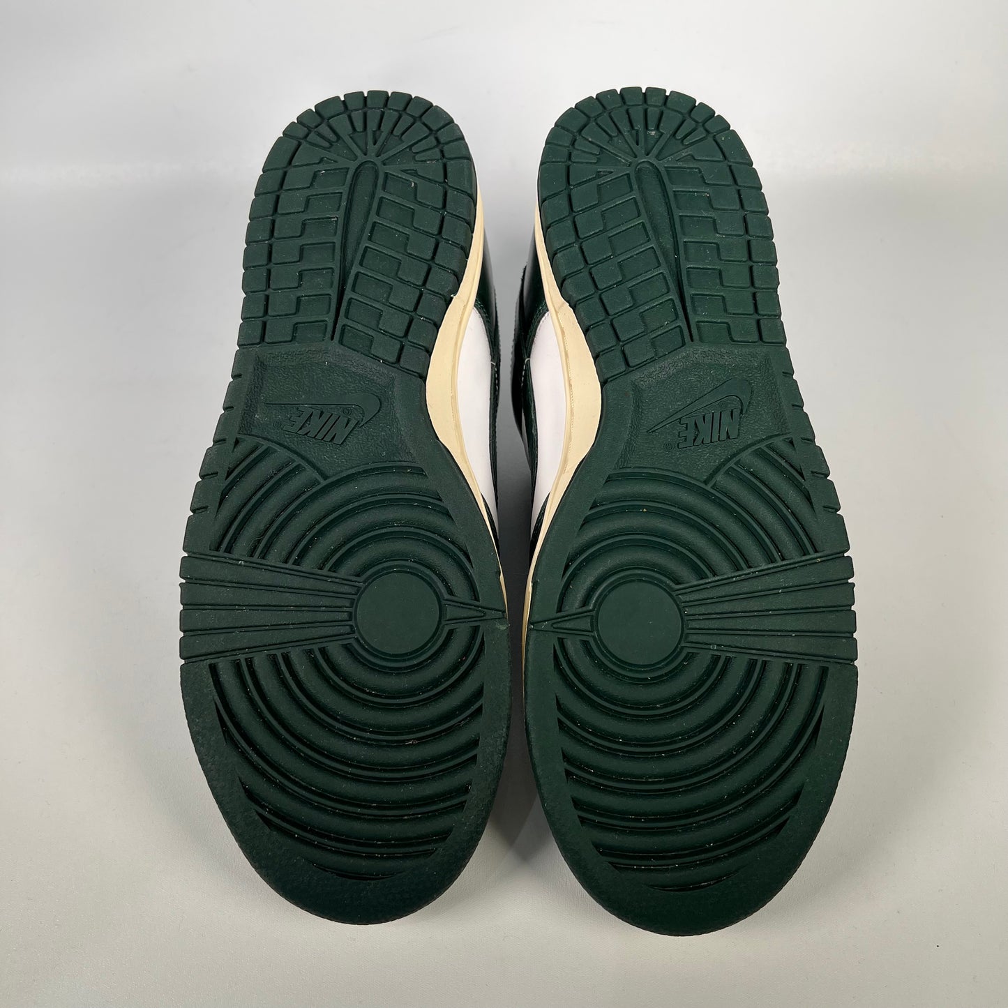 Nike Dunk Low Vintage Green (2022) Size 9.5M/11W USED s18857