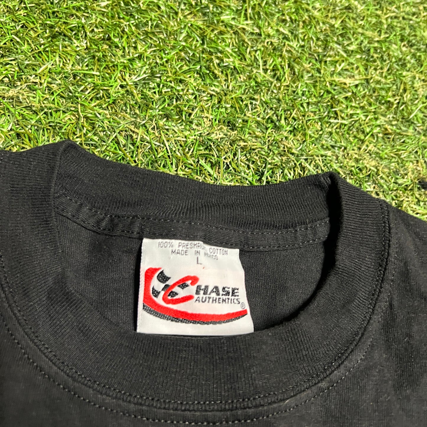 Chase Authentics Dale EarnHardt Bass Pro Black Tee Size Large USED v15969
