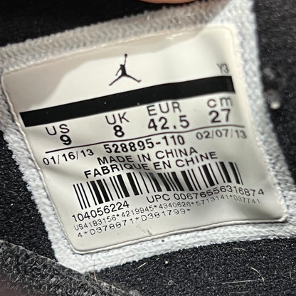 Jordan 11 Low Tuxedo (2013) Size 9 USED s21764