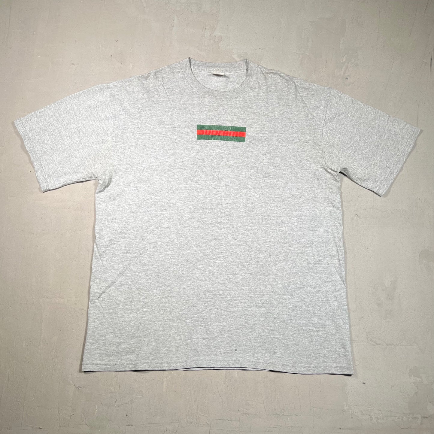 Supreme 2000 Gucci Box Logo Grey Tee Size XL USED x2239