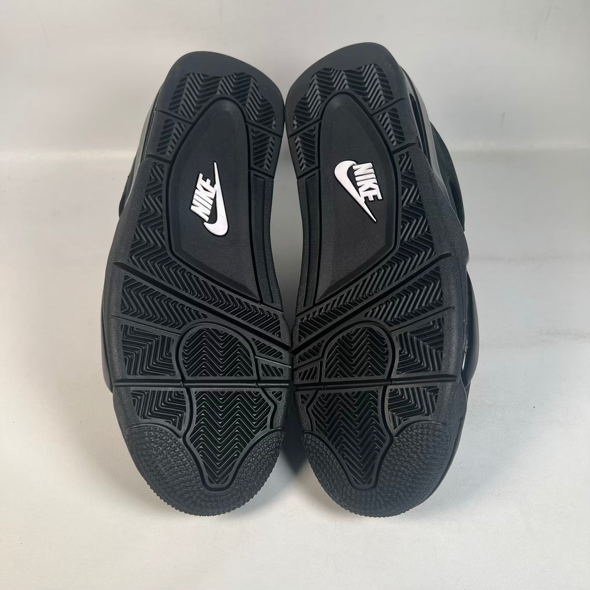 Jordan 4 Black Cat (2025) Size 9 NEW s23623