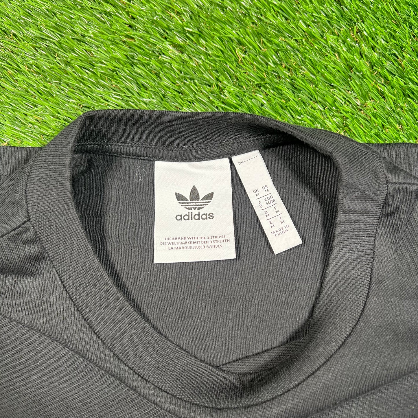 Adidas Black "Orange Ghost" Longsleeve Size Medium USED v17849