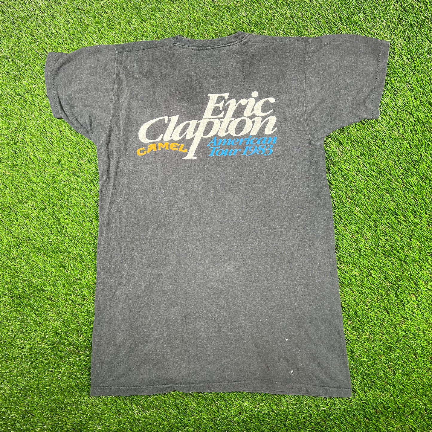 1983 Eric Capton Camel American Tour Black Tee Size Large USED v17203