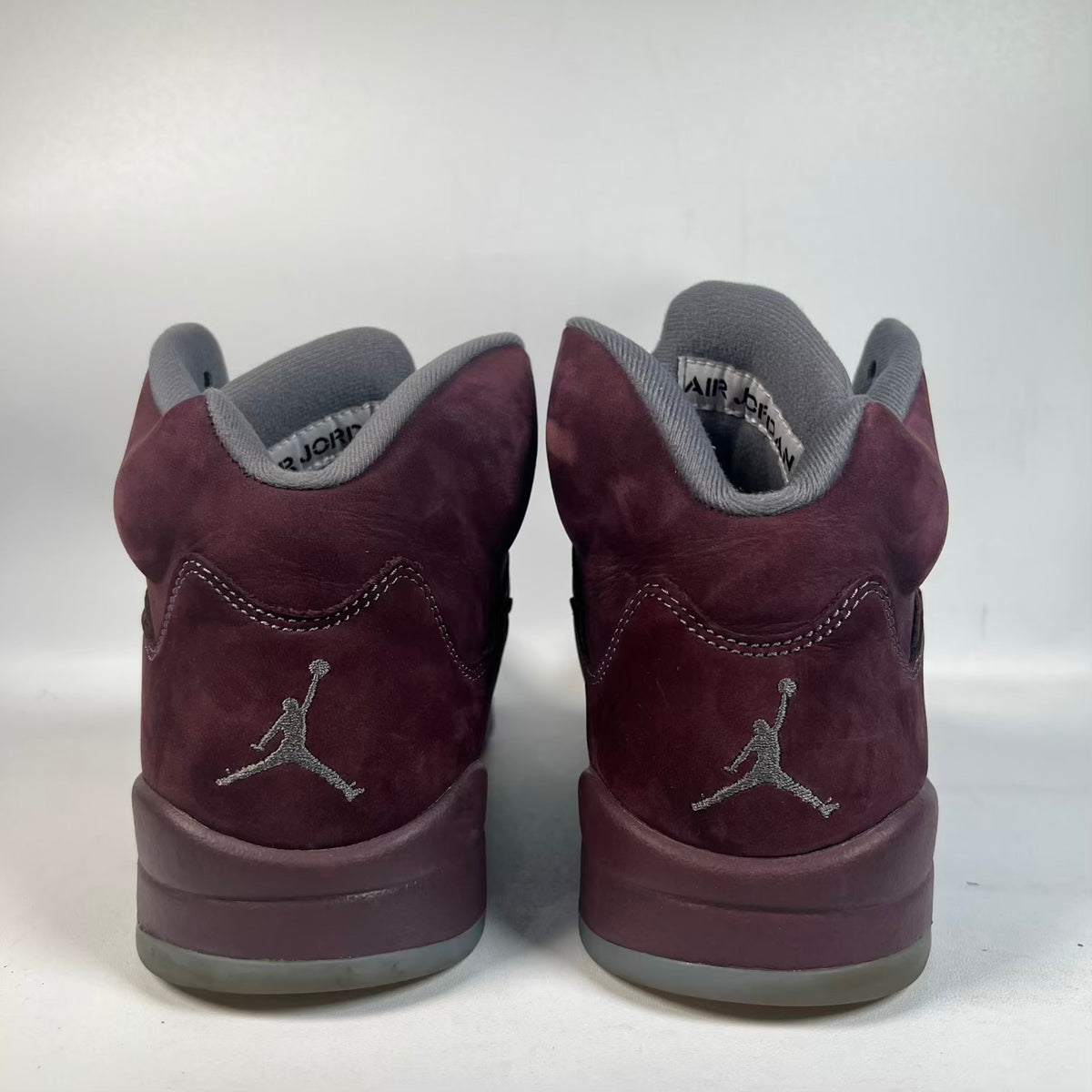Jordan 5 Burgundy (2023) Size 11 USED s23409