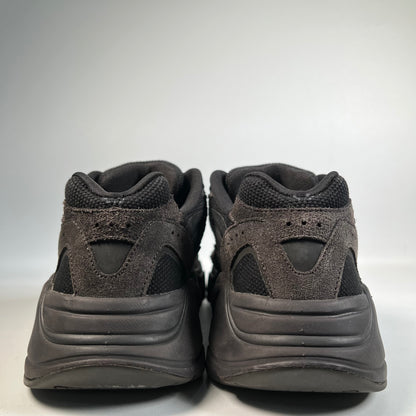 Yeezy 700 Vanta (2019) Size 10 USED s22258