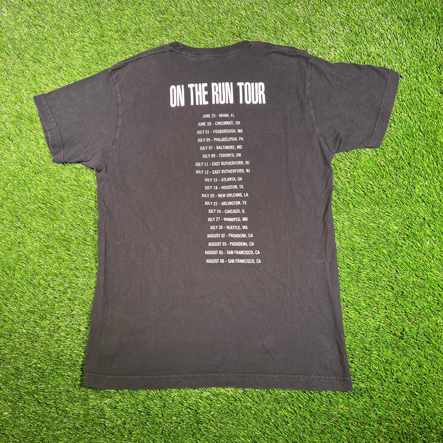 2014 Jay Z On The Run Black Tour Tee Size Medium USED v18058