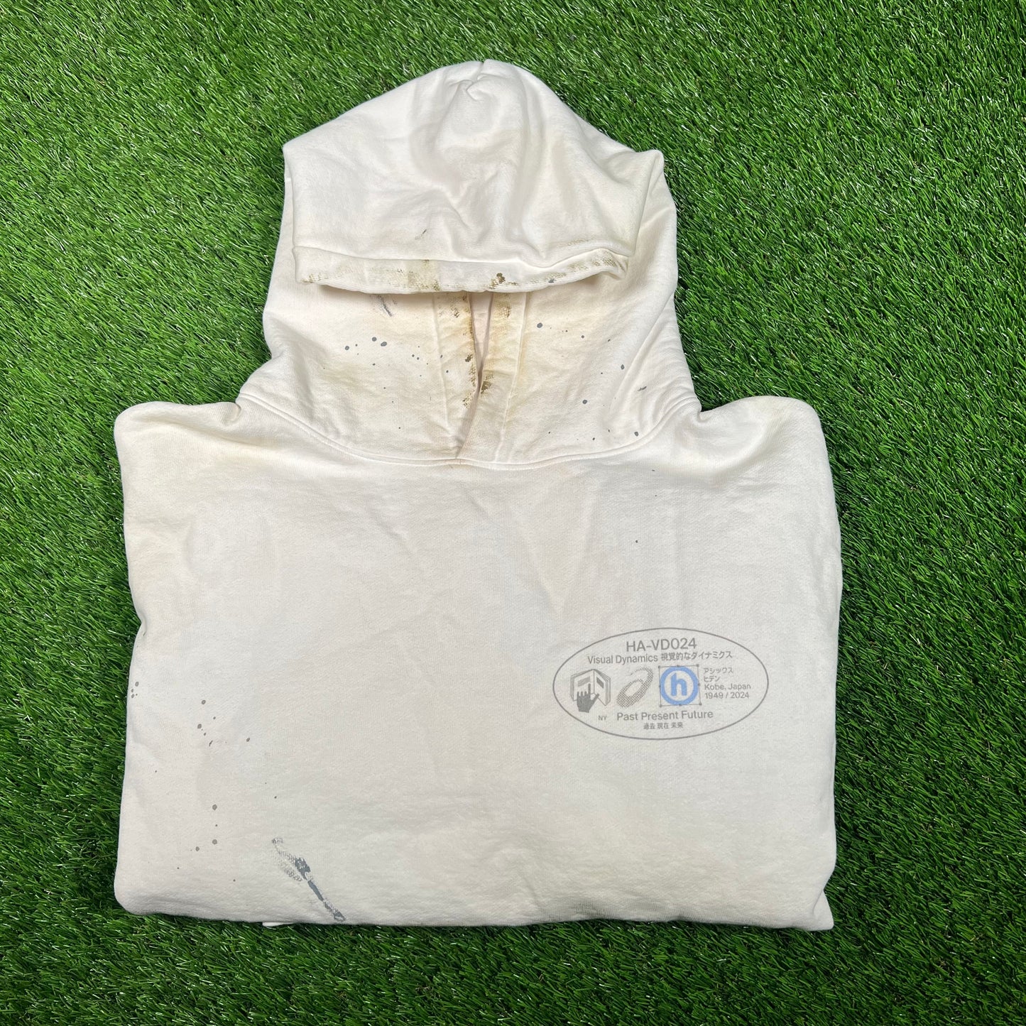 Hidden NY Asics Visual Dynamics Printer Inked White Hoodie Size Small USED x15902