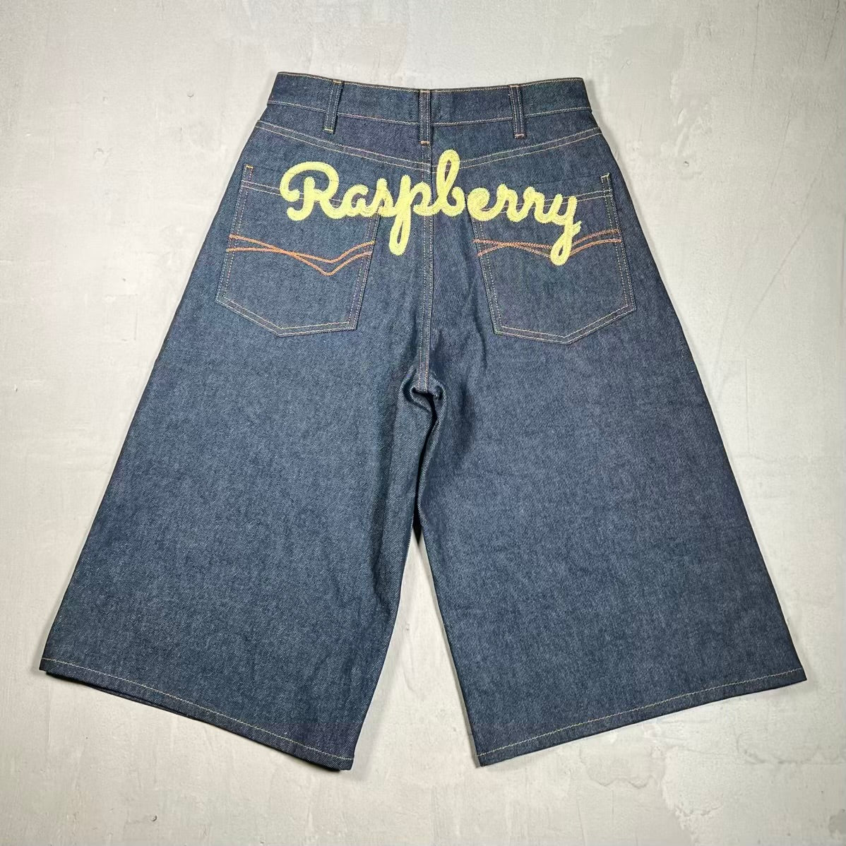 GV Gallery Raspberry Hills Dark Denim Shorts Size Small USED x18713