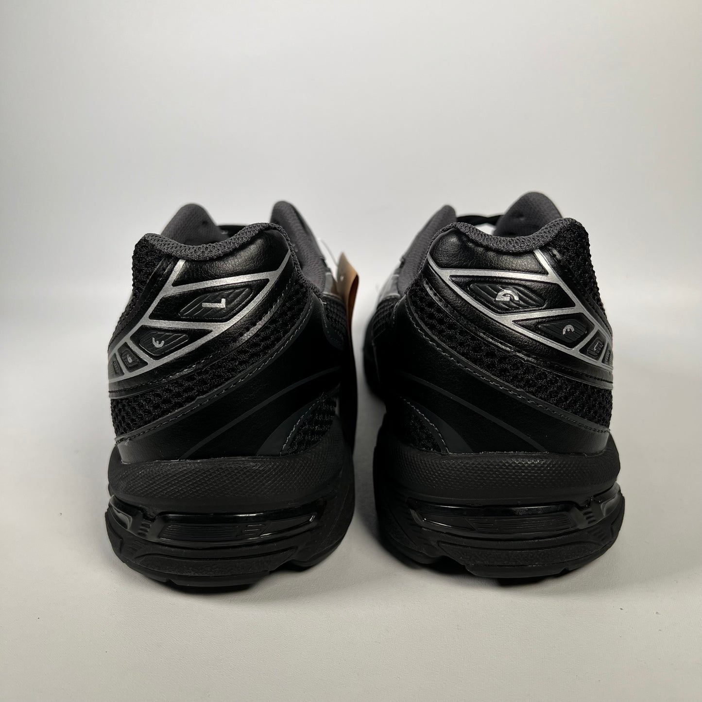 Asics Gel-1130 Black Pure Silver (2023) Size 10.5 NEW s18784