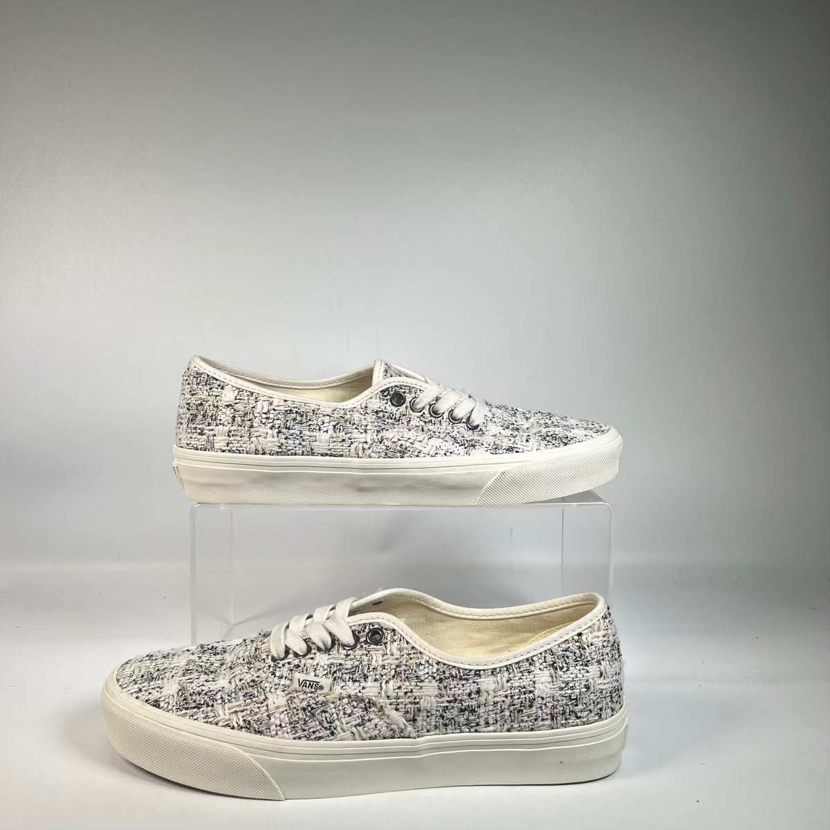 Vans Authentic Marshmallow White (2026) Size 9.5 USED s23497