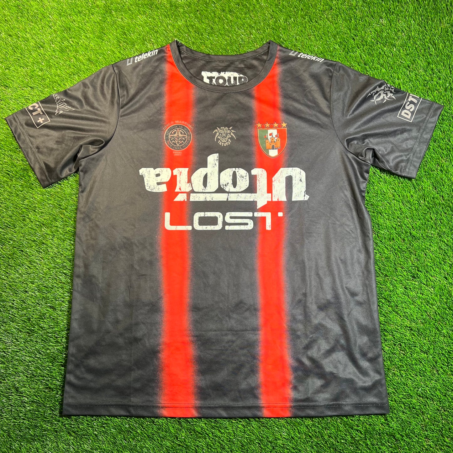 Travis Scott Italy Black/Red Jersey Size Large USED x16973