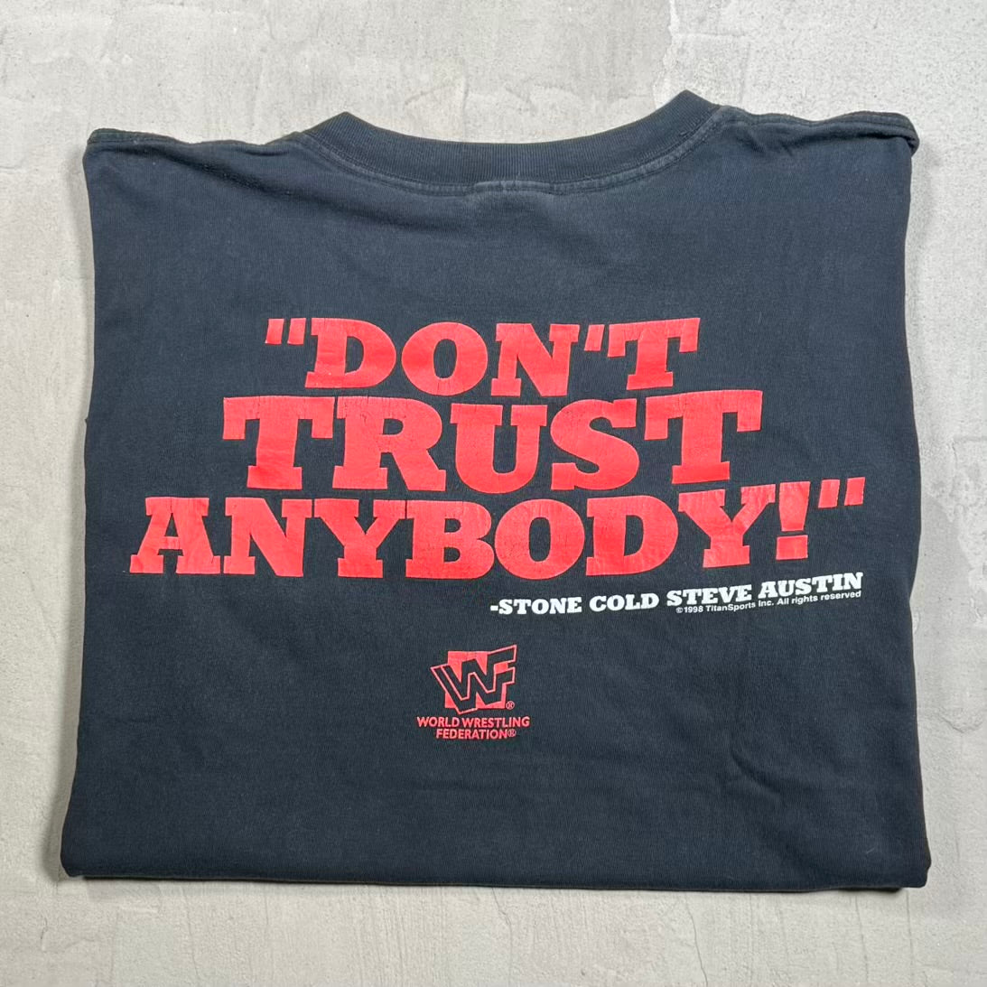 1998 Stone Cold WWF Dont Trust Anybody Black Tee Size Large USED v20152