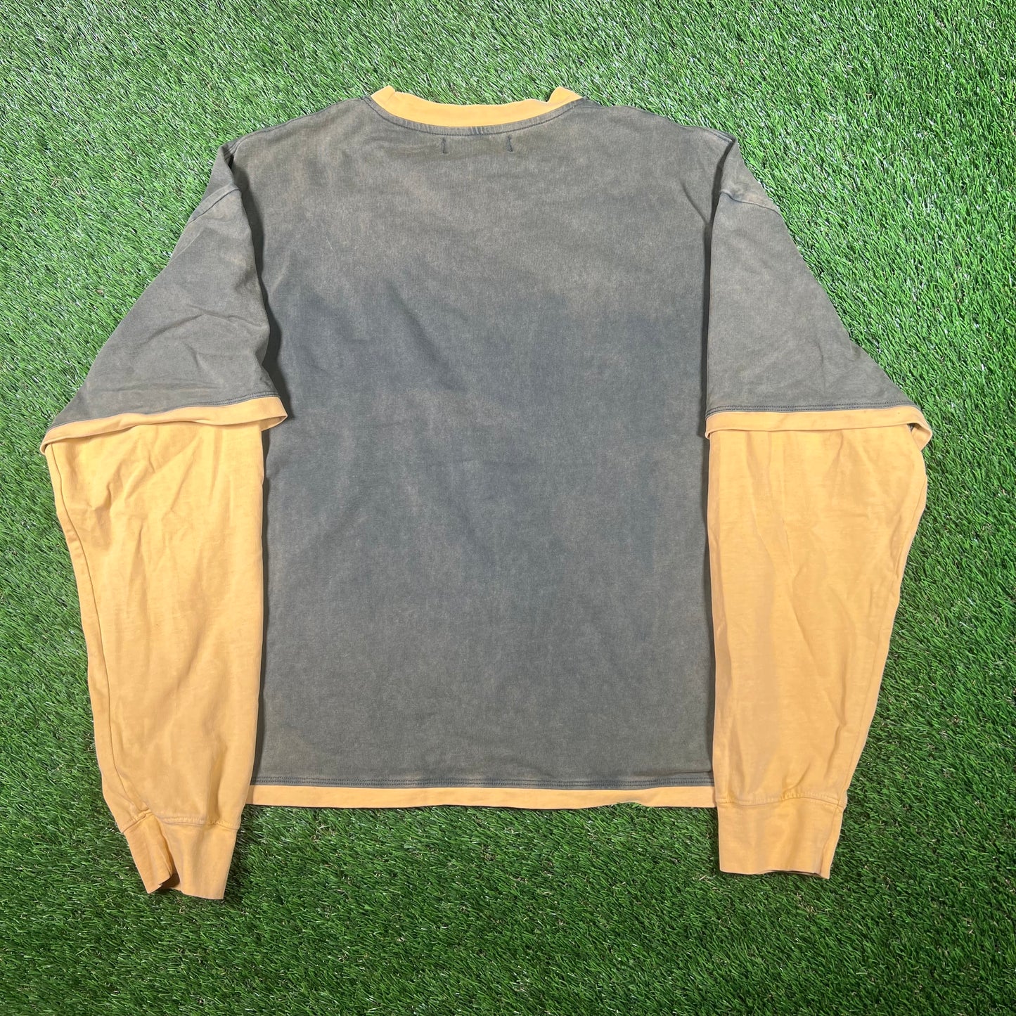 Vale Sound of Valley Green/Yellow Longsleeve Size Medium USED x15332