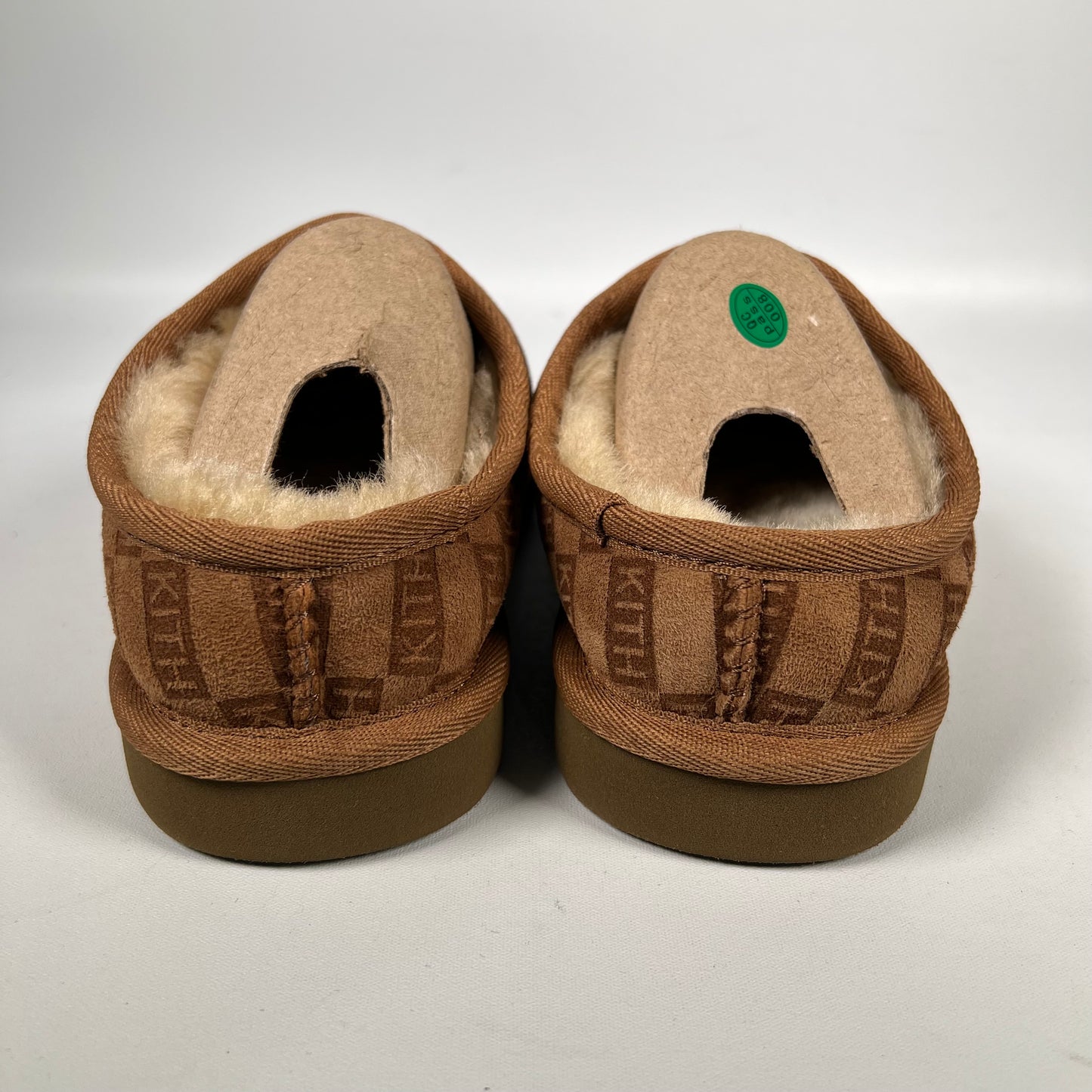 Kith Monogram Shearling Slippers Size 35 (5) NEW s14844
