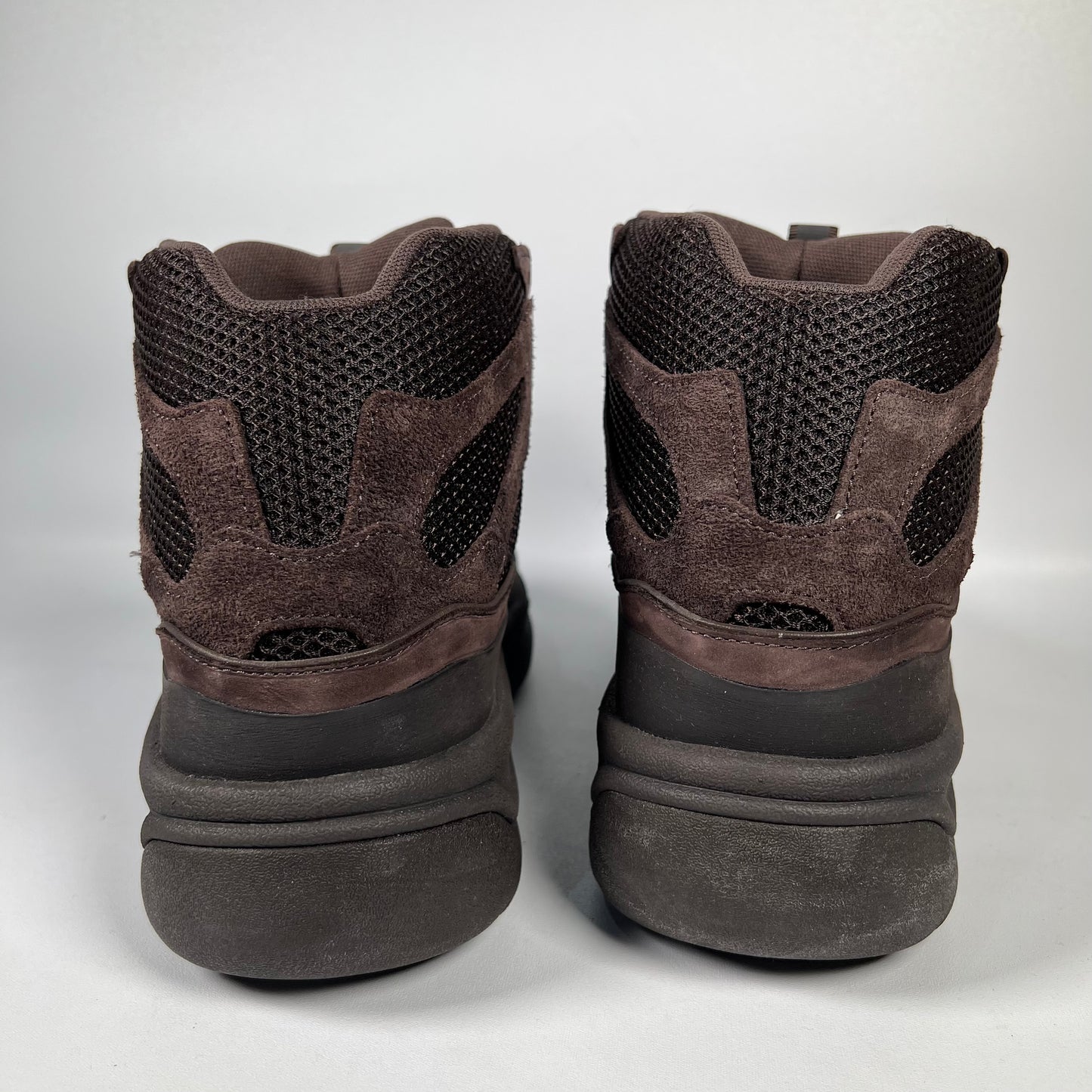 Yeezy Desert Boot Oil (2019) Size 9 USED s18885
